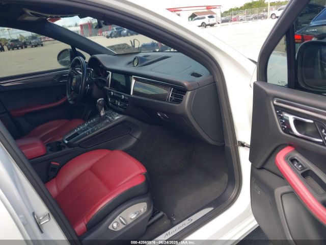 2021 PORSCHE MACAN WP1AB2A55MLB34767 Photo 4