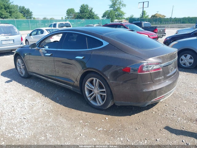 2013 TESLA MODEL S 5YJSA1DN6DFP03367 Photo 2