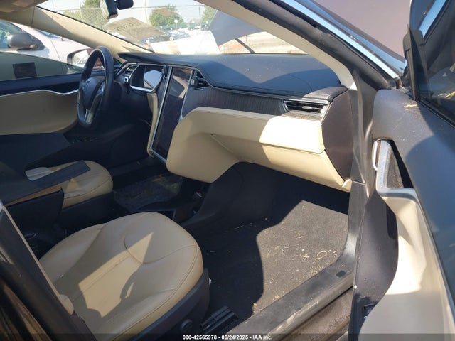 2013 TESLA MODEL S 5YJSA1DN6DFP03367 Photo 4
