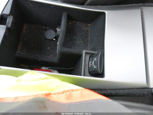 2010 CADILLAC CTS 1G6DS5EV8A0109596 Photo 10