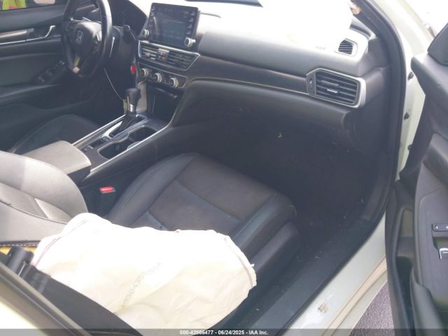 2019 HONDA ACCORD 1HGCV1F37KA130085 Photo 4