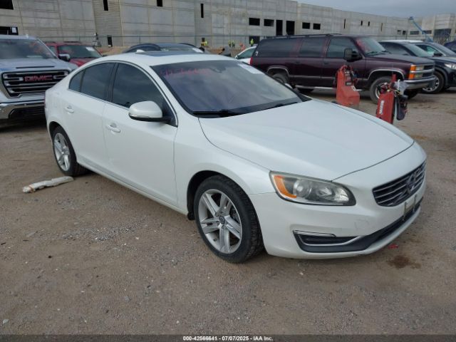 2015 VOLVO S60 YV126MFB8F1305105