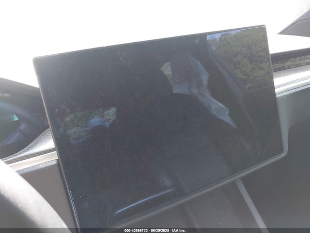 Tesla MODEL X 2022 7SAXCBE68NF344489 Image 14