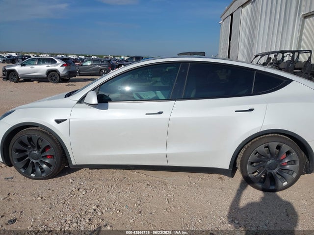 5YJYGDEFXMF245110 Tesla Model Y