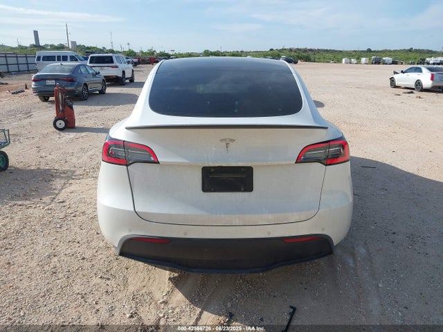 5YJYGDEFXMF245110 Tesla Model Y