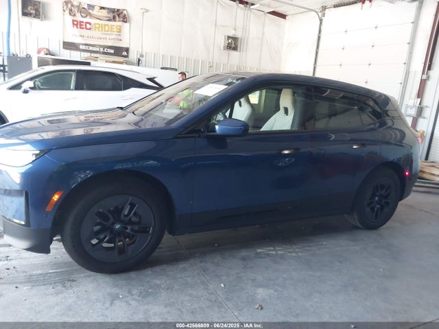 WB523CF08SCT81473 BMW Ix