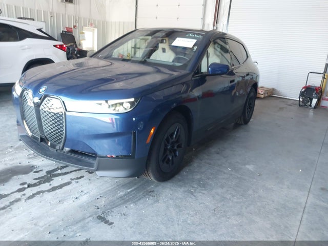 WB523CF08SCT81473 BMW Ix