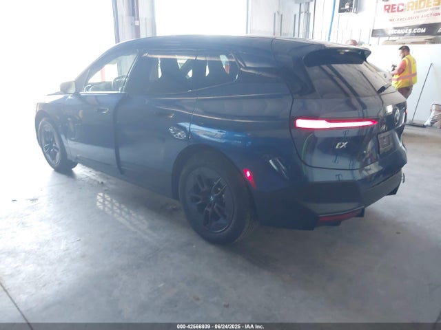 WB523CF08SCT81473 BMW Ix