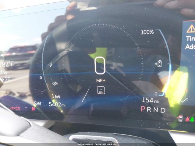 2025 CADILLAC OPTIQ 3GYK3BMR4SS212622 Photo 6