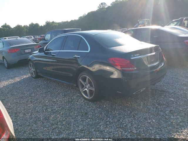 2015 MERCEDES-BENZ C 300 55SWF4KB1FU030261 Photo 2