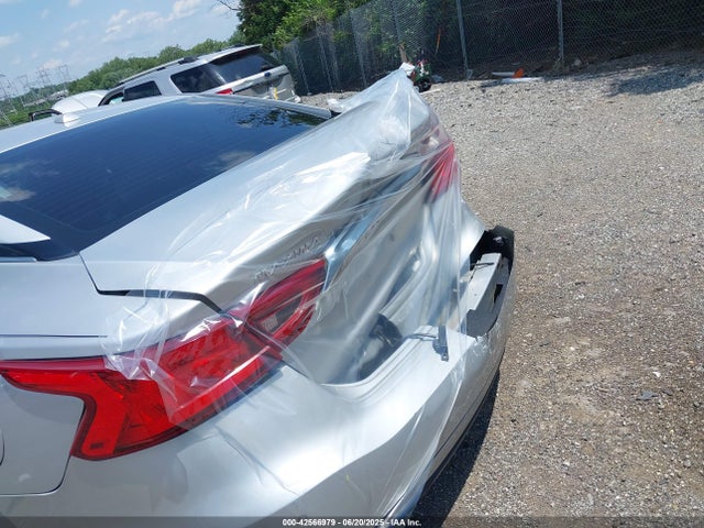 Nissan Maxima 2018 1N4AA6AP8JC406646 Image 6