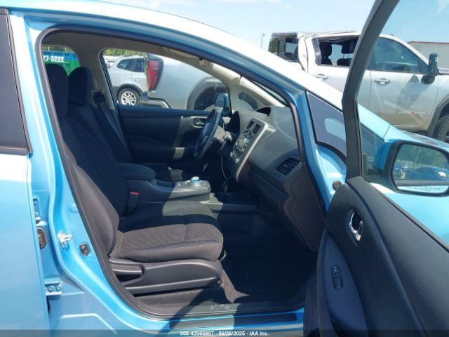 2015 NISSAN LEAF 1N4AZ0CPXFC323150 Photo 4