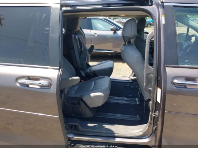 2023 TOYOTA SIENNA 5TDYRKECXPS139552 Photo 7