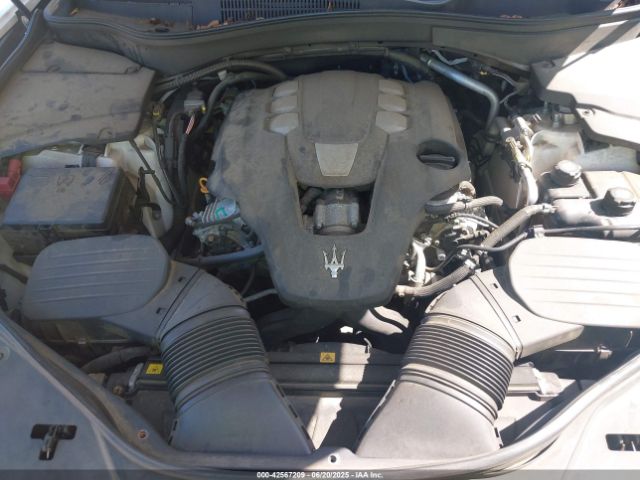 2018 MASERATI LEVANTE ZN661XUA0JX279010 Photo 9