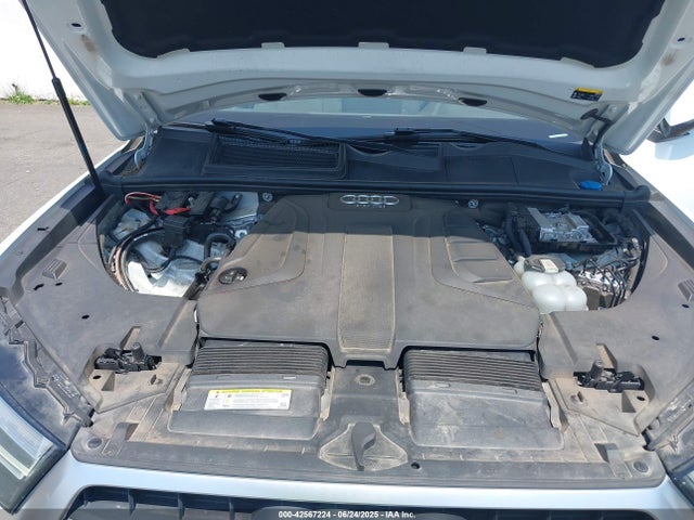2017 AUDI Q7 WA1LHAF71HD058018 Photo 9