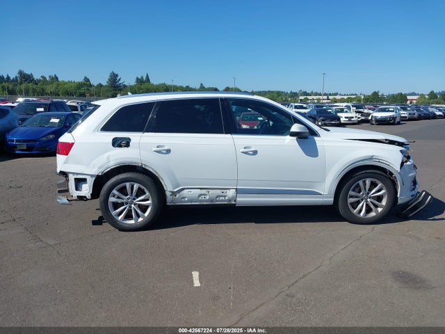 WA1LHAF71HD058018 Audi Q7