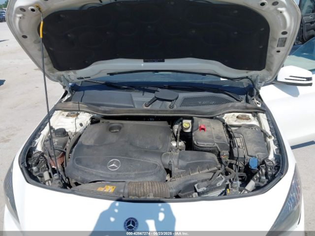 2019 MERCEDES-BENZ CLA 250 WDDSJ4GB7KN747935 Photo 9