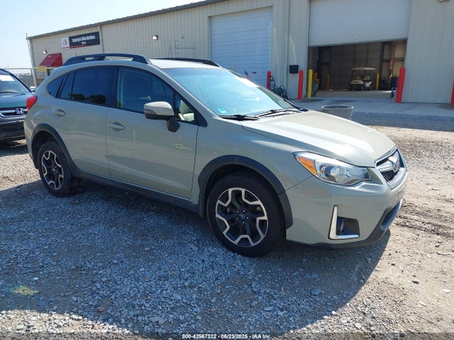 Subaru naturally aspirated 2016 JF2GPAKCXGH335173 Image 1