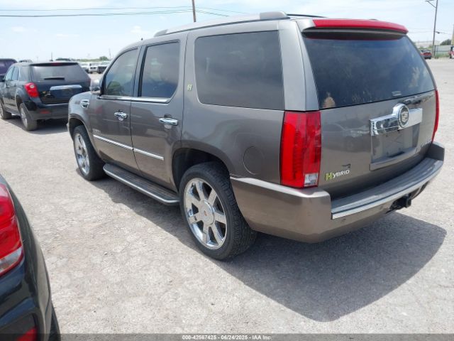 2012 CADILLAC ESCALADE HYBRID 1GYS3EEJ7CR226478 Photo 2