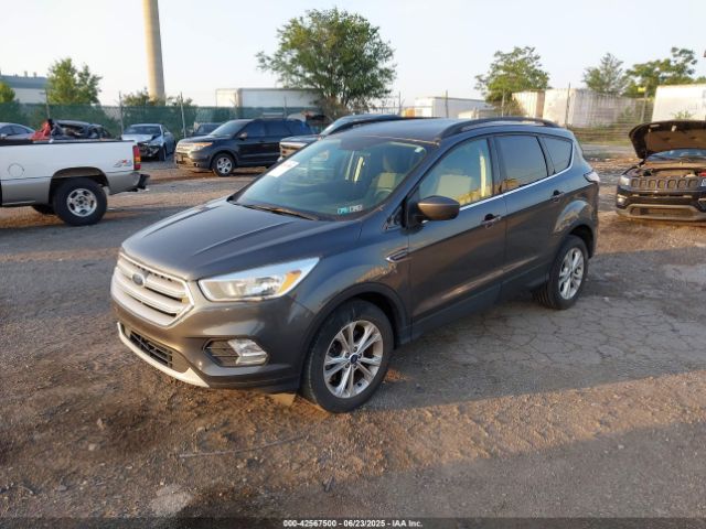 2018 FORD ESCAPE 1FMCU9GD8JUA15916 Photo 1