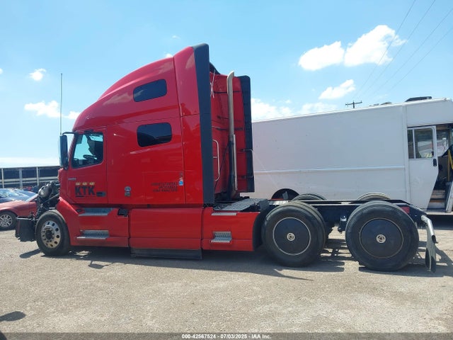 Volvo d13 2024 4V4NC9EH5RN627815 Image 14