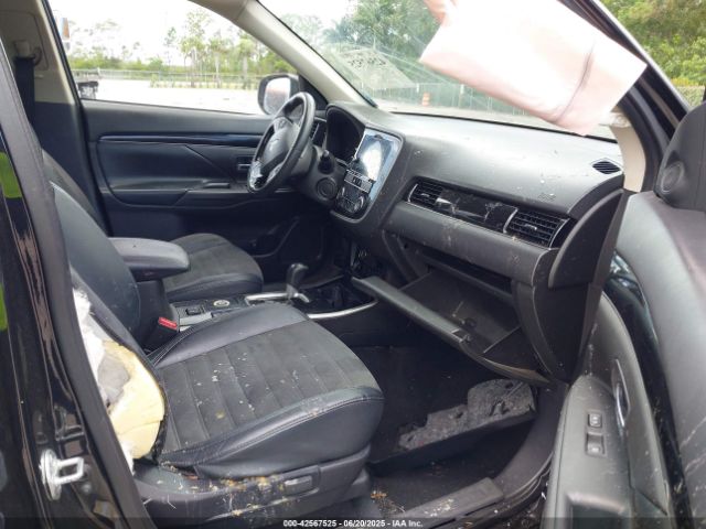 2019 MITSUBISHI OUTLANDER JA4AZ3A36KZ049555 Photo 4