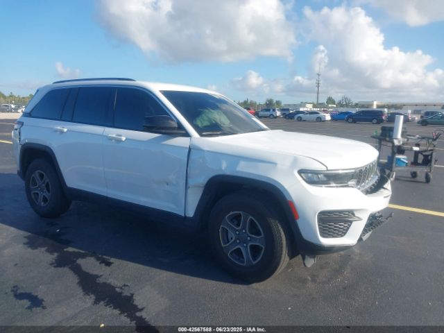 2022 JEEP GRAND CHEROKEE 1C4RJGAG0N8616847