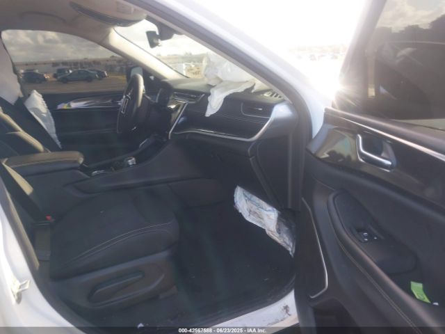 2022 JEEP GRAND CHEROKEE 1C4RJGAG0N8616847 Photo 4