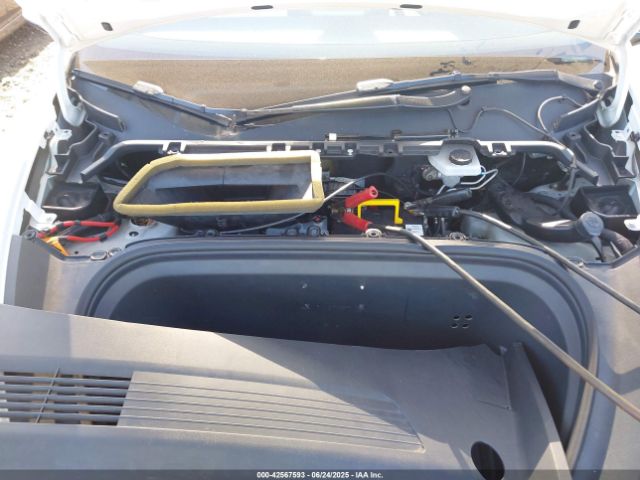 2021 TESLA MODEL Y 5YJYGDEE2MF112381 Photo 9