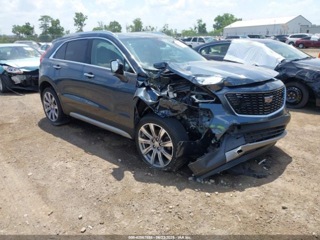 2019 CADILLAC XT4 1GYFZDR48KF124220 Photo 0