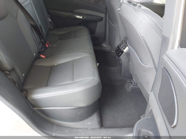 Lexus t24a-fts 2024 JTJCHMAA3R2011612 Image 8