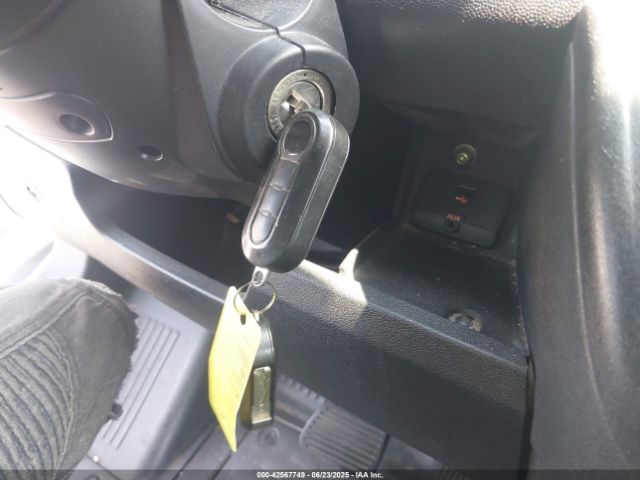 2017 RAM PROMASTER 1500 3C6TRVAG9HE522938 Photo 10