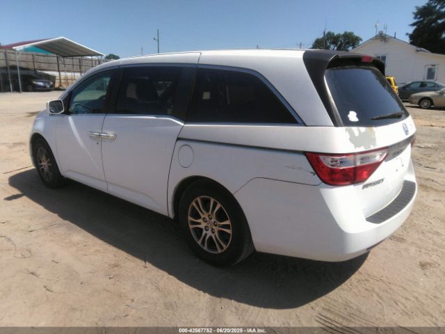 2011 HONDA ODYSSEY 5FNRL5H60BB060093 Photo 2