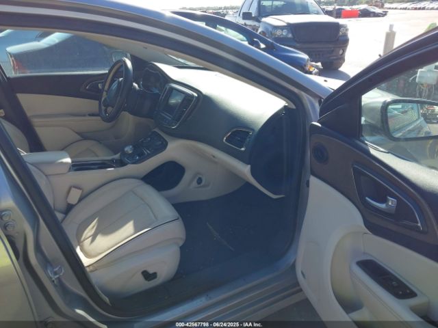 1C3CCCCG3FN589057 Chrysler 200