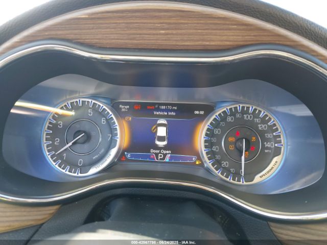 1C3CCCCG3FN589057 Chrysler 200