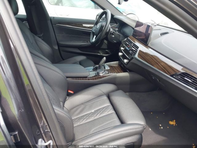 2021 BMW 530E WBA13AG00MCF08285 Photo 4