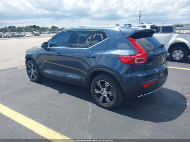 2019 VOLVO XC40 YV4162UL3K2091207 Photo 2