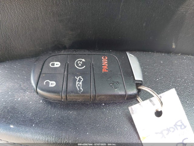 2C3CCAKG6GH325279 Chrysler 2016
