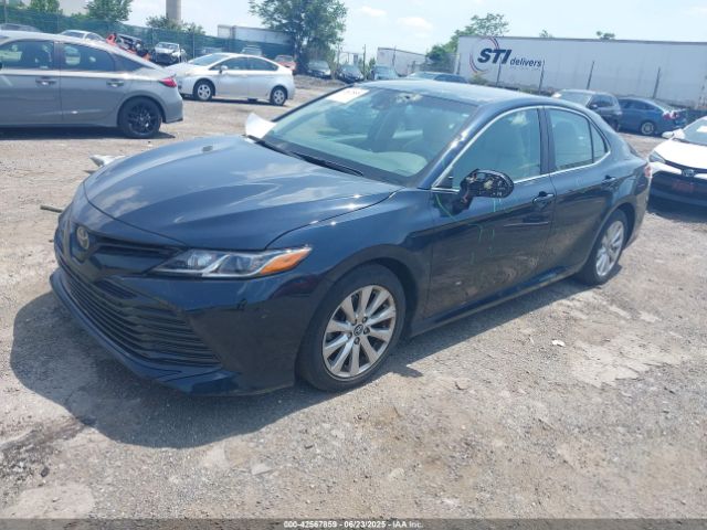 2018 TOYOTA CAMRY 4T1B11HK4JU523934 Photo 1