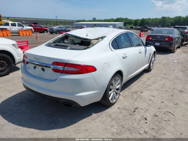 2013 JAGUAR XF SAJWA0ES2DPS69052 Photo 3
