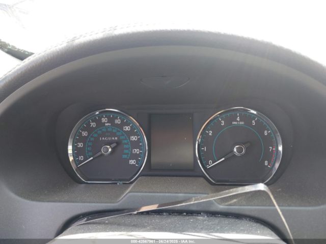 2013 JAGUAR XF SAJWA0ES2DPS69052 Photo 6