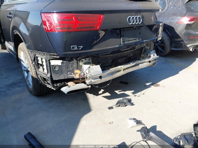 2018 AUDI Q7 WA1LAAF78JD004273 Photo 5