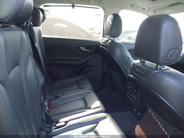 2018 AUDI Q7 WA1LAAF78JD004273 Photo 7