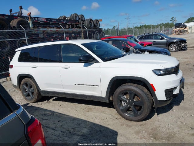 1C4RJJAG4P8901759 Jeep GRAND CHEROKEE L