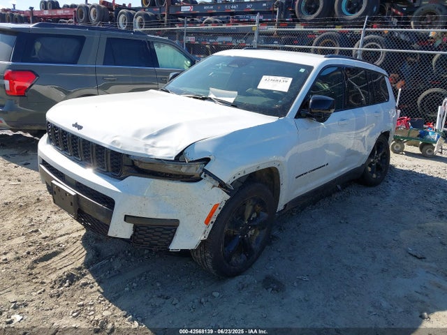 1C4RJJAG4P8901759 Jeep GRAND CHEROKEE L