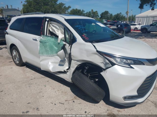 2022 TOYOTA SIENNA 5TDZRKEC2NS117997 Photo 5