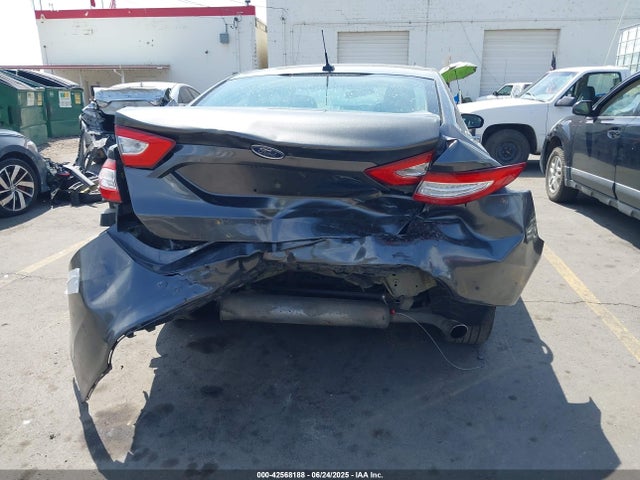 3FA6P0H75GR272325 Ford 2016