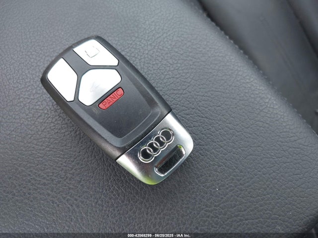 2017 AUDI A4 WAUENAF48HN042497 Photo 10