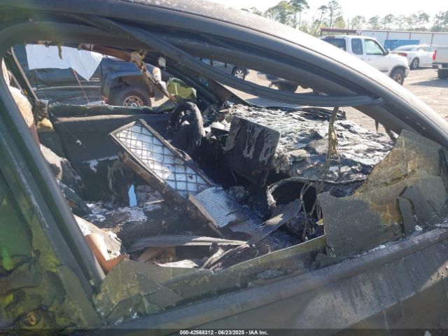 2022 TESLA MODEL Y 7SAYGDEE9NF307107 Photo 4