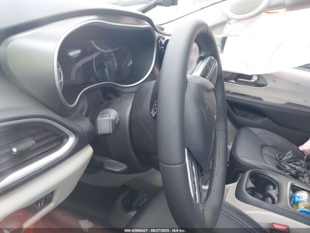 2024 CHRYSLER PACIFICA 2C4RC1BG2RR118830 Photo 6